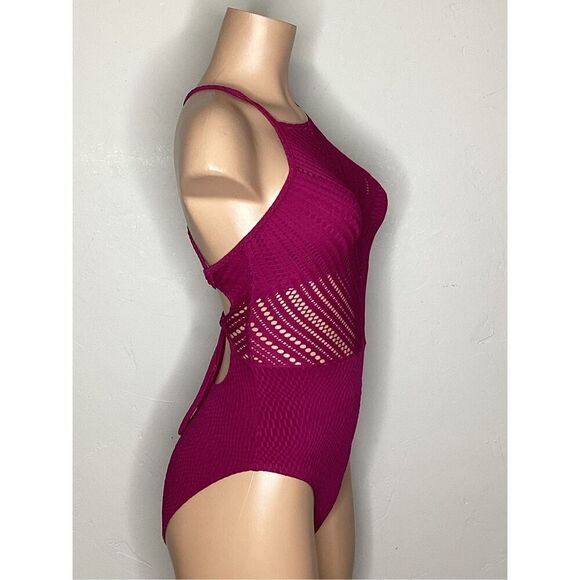 New. Robin Piccone Fuschia Swimsuit. Size 4. Retails $159 - Picture 6 of 10